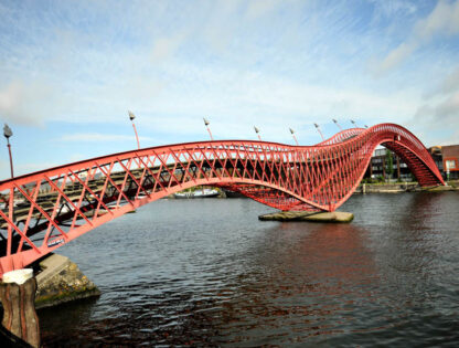 Red-Bridge-01